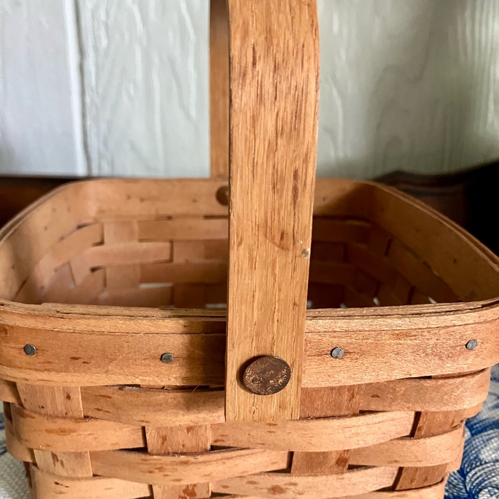 Vintage Longaberger 7 in. Woven Basket - Picture 2 of 7